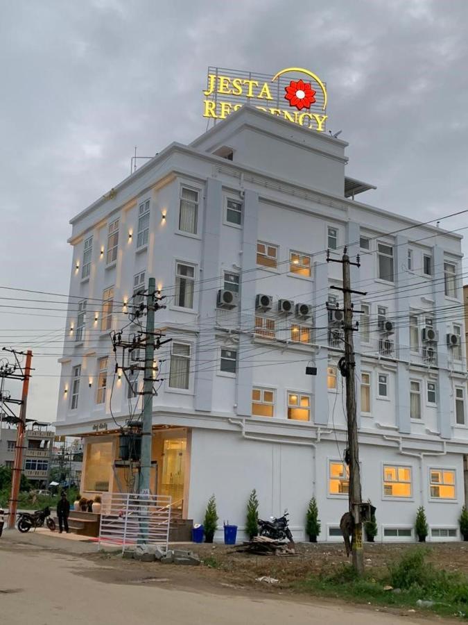 Jesta Residency Otel Hassan Dış mekan fotoğraf